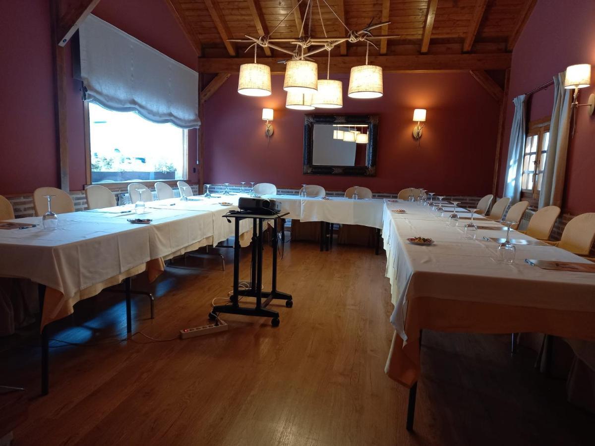Nava Real Hotel Navacerrada Eksteriør billede