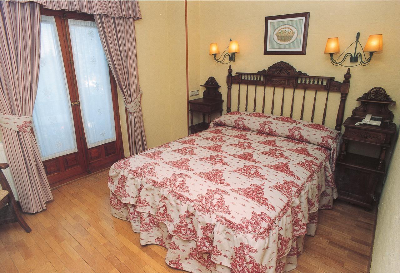 Nava Real Hotel Navacerrada Eksteriør billede