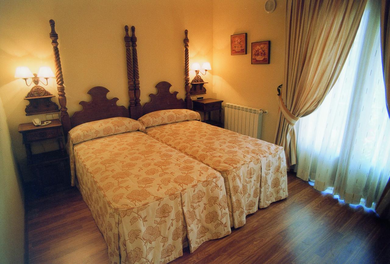 Nava Real Hotel Navacerrada Eksteriør billede