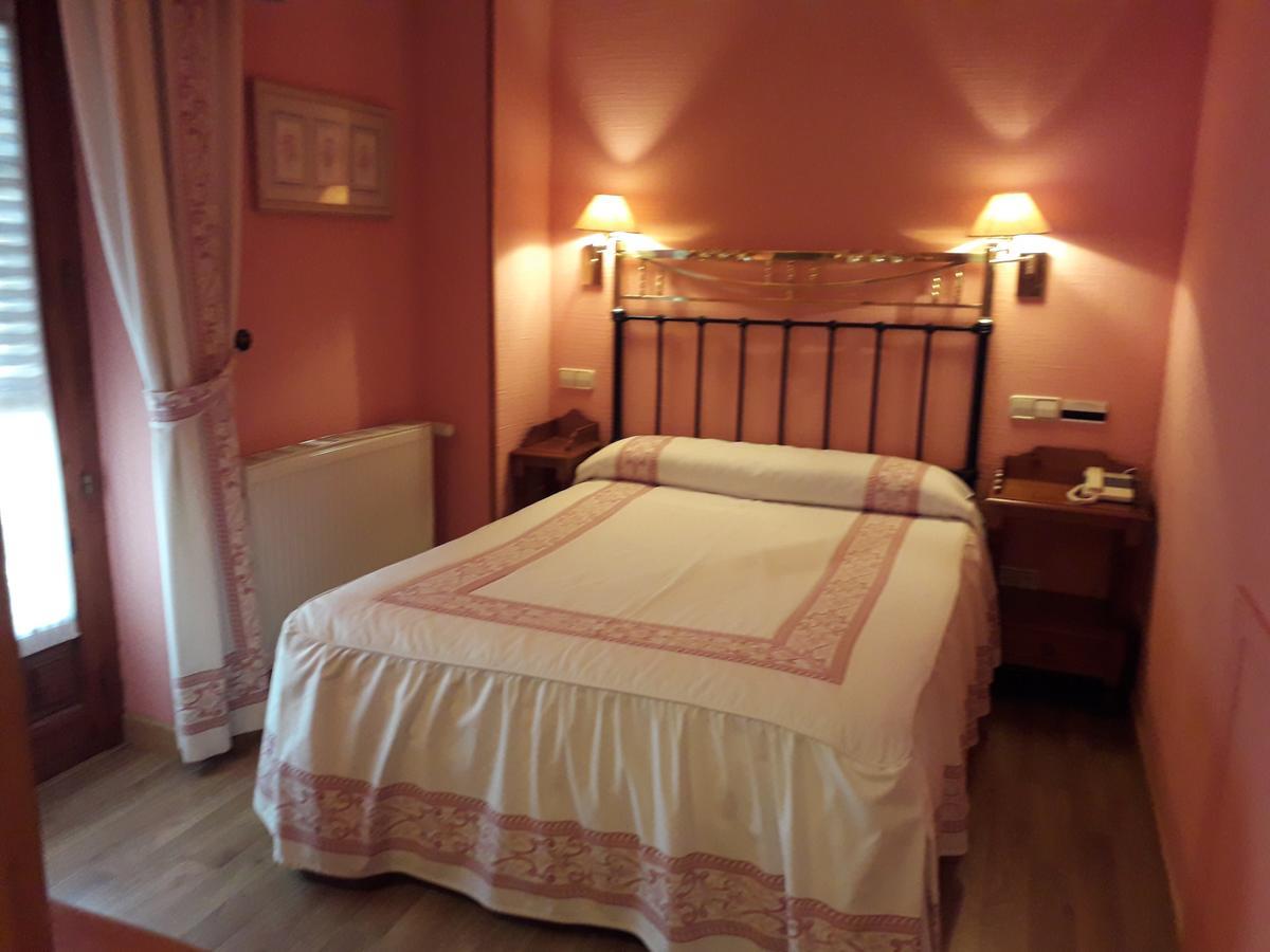 Nava Real Hotel Navacerrada Eksteriør billede